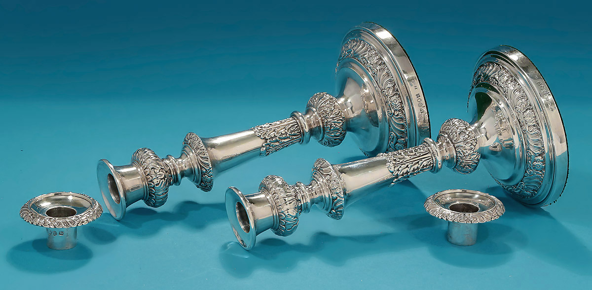 Good Set of Four George IV Neoclassical Silver Candlesticks, 1820, Creswick & Co. 