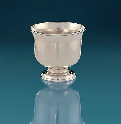 Scarce Early George II Silver "Tot Cup", Thomas Parr II, London, 1730