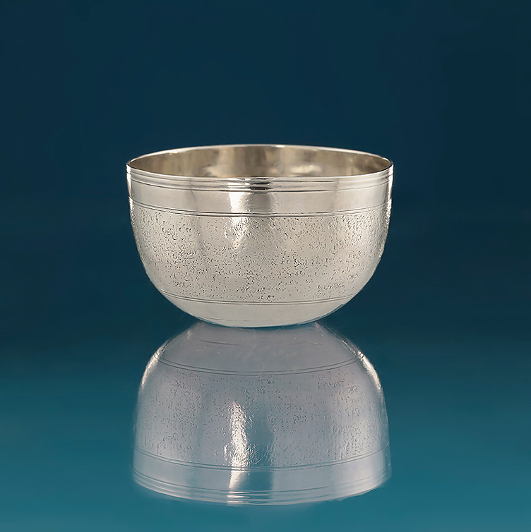 James II /.William and Mary Silver Tumbler Cup, Roger Strickland, London 1690, Sharkskin Decoration 