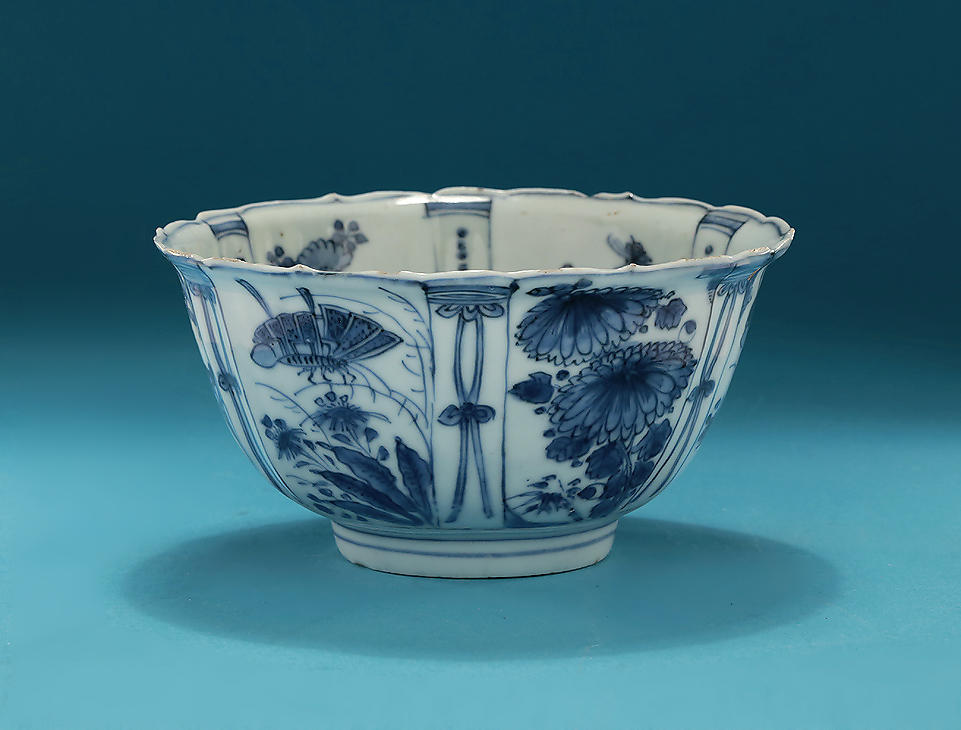 Ming Dynasty Kraak Porcelain 'CROWCUP', China, Wanli, c1600-1613 