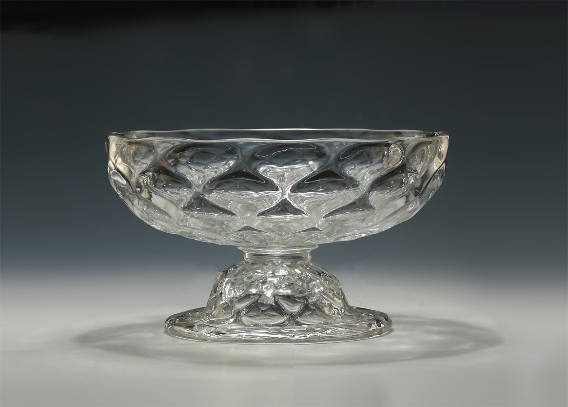 Scarce George II Honeycomb Moulded Footed Bowl, 6.25" Diameter, England, c1730 